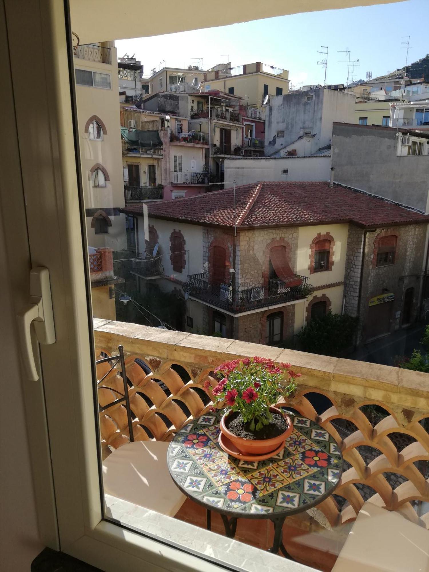 Apartamento Tao House Taormina Exterior foto